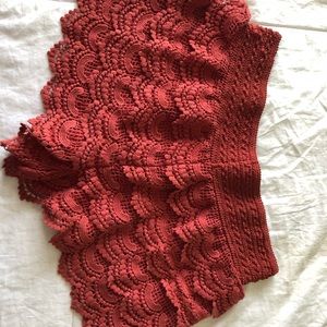 Red crotchet shorts